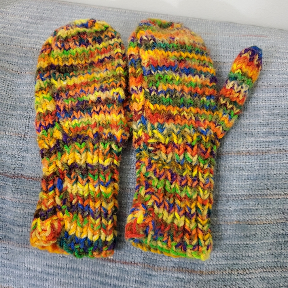 Homemade Mittens, Size Small - Picture 2 of 2